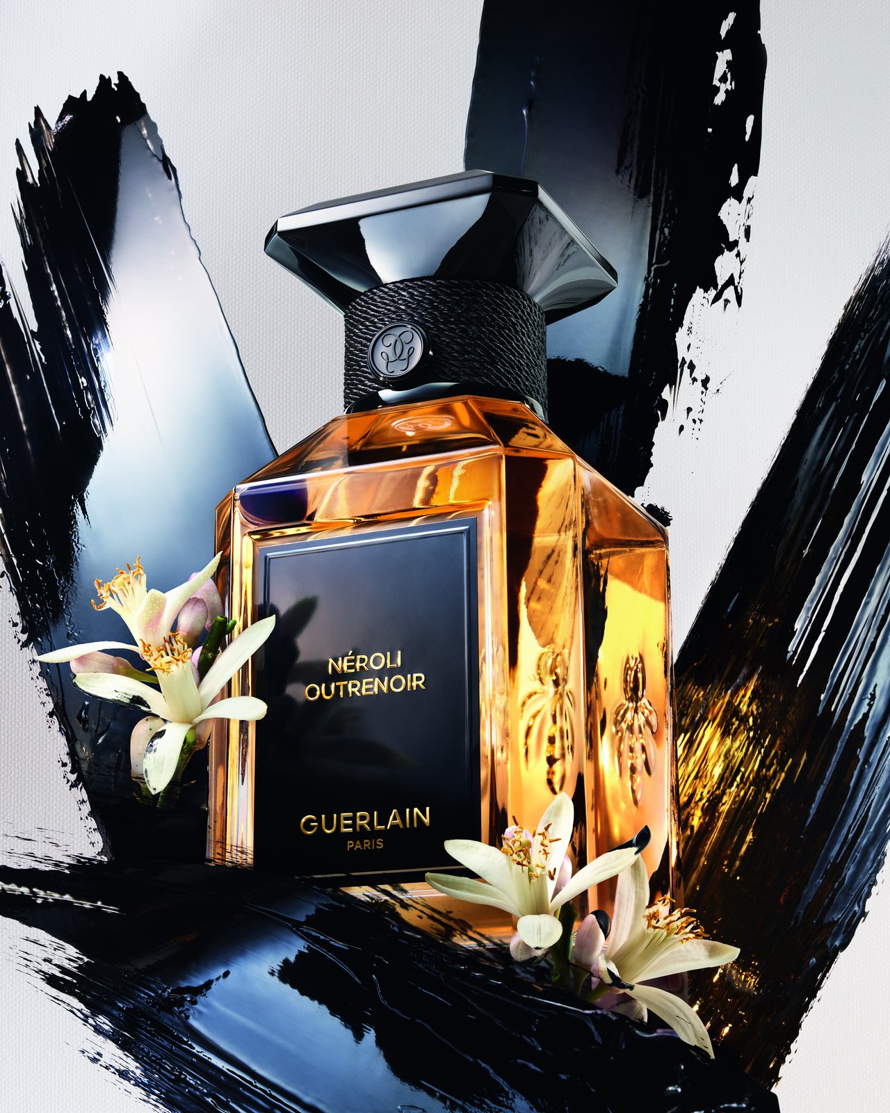 Musc Outreblanc bottle, Guerlain L'Art et la Matiere, official photograph